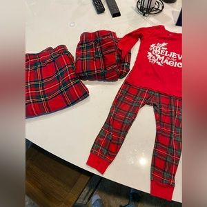 Old navy matching pajamas